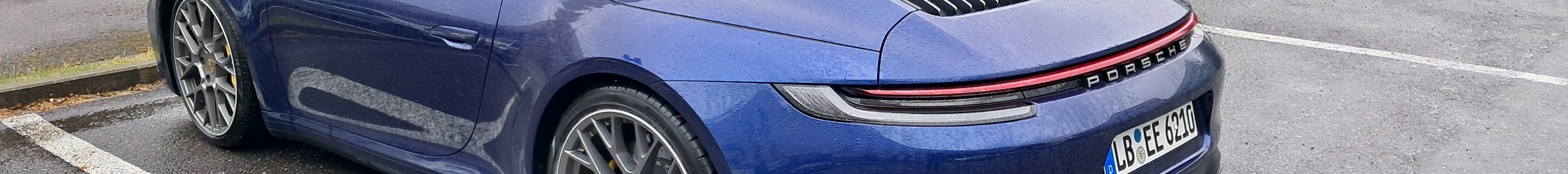 Porsche 992 Carrera 4 GTS Cabriolet