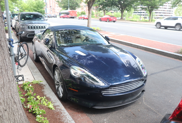 Aston Martin DB9 Volante 2013