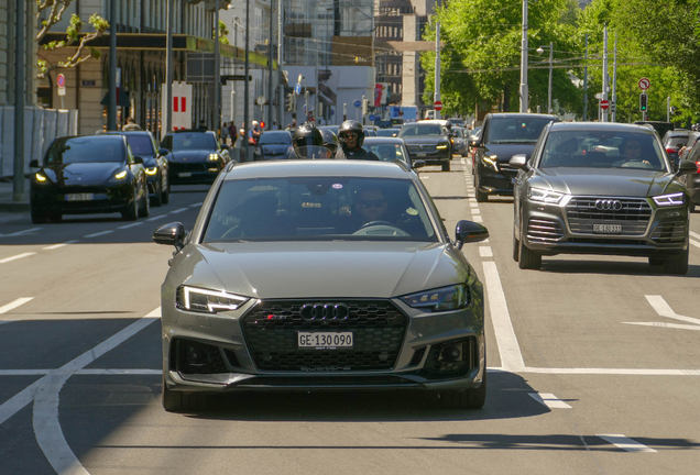 Audi RS4 Avant B9