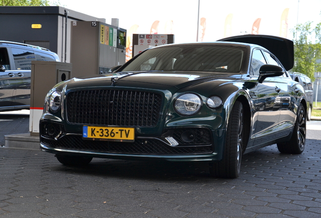Bentley Flying Spur V8 2021