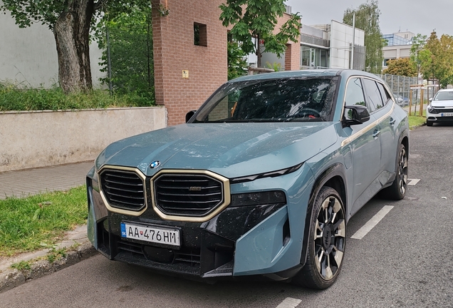 BMW XM G09