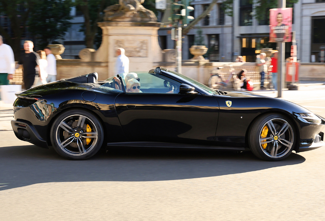 Ferrari Roma Spider