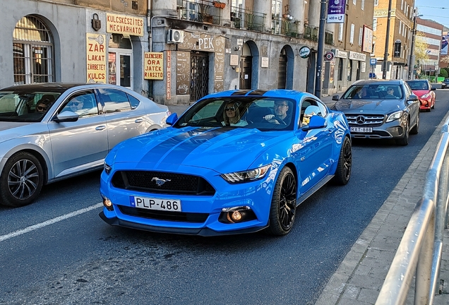 Ford Mustang GT 2015 Blue Edition