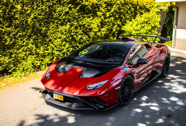 Lamborghini Huracán LP640-2 STO