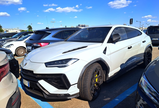 Lamborghini Urus Performante