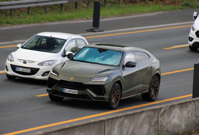 Lamborghini Urus S