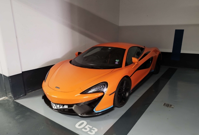 McLaren 570S