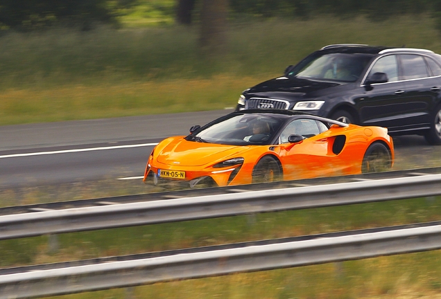 McLaren Artura