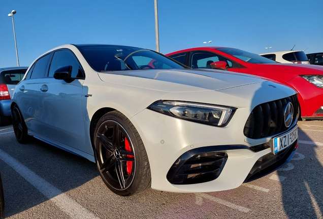 Mercedes-AMG A 45 S W177
