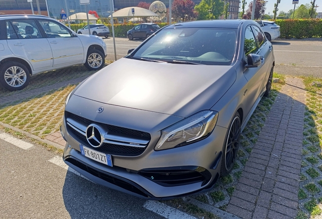 Mercedes-AMG A 45 W176 2015