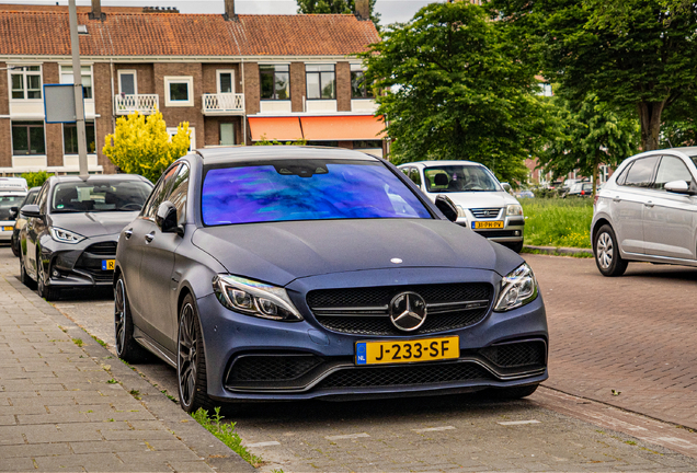 Mercedes-AMG C 63 S W205