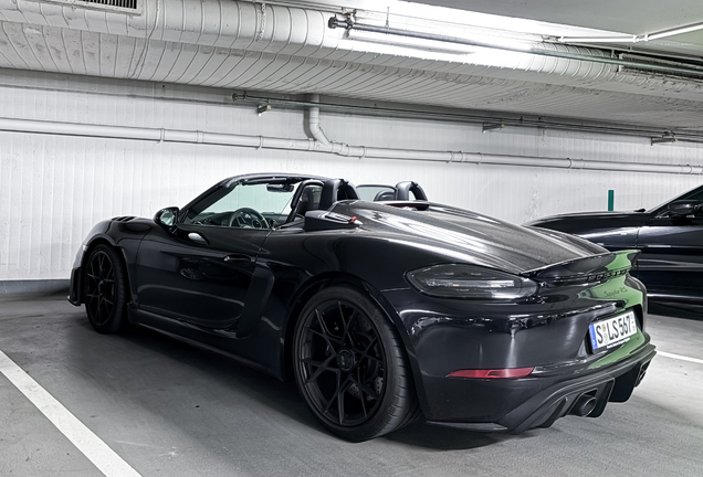 Porsche 718 Spyder RS
