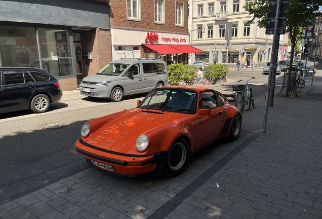 Porsche 930 Turbo