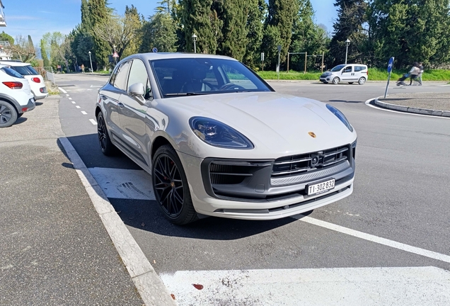 Porsche 95B Macan GTS MkIII