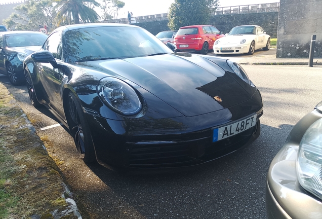 Porsche 992 Carrera 4S