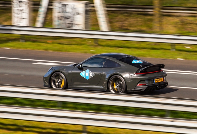 Porsche 992 GT3 Touring