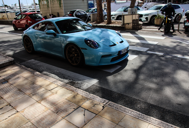 Porsche 992 GT3 Touring