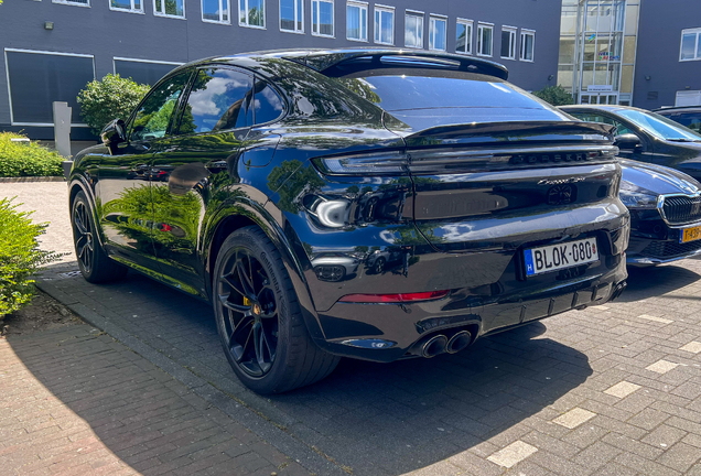 Porsche Cayenne Coupé Turbo E-Hybrid