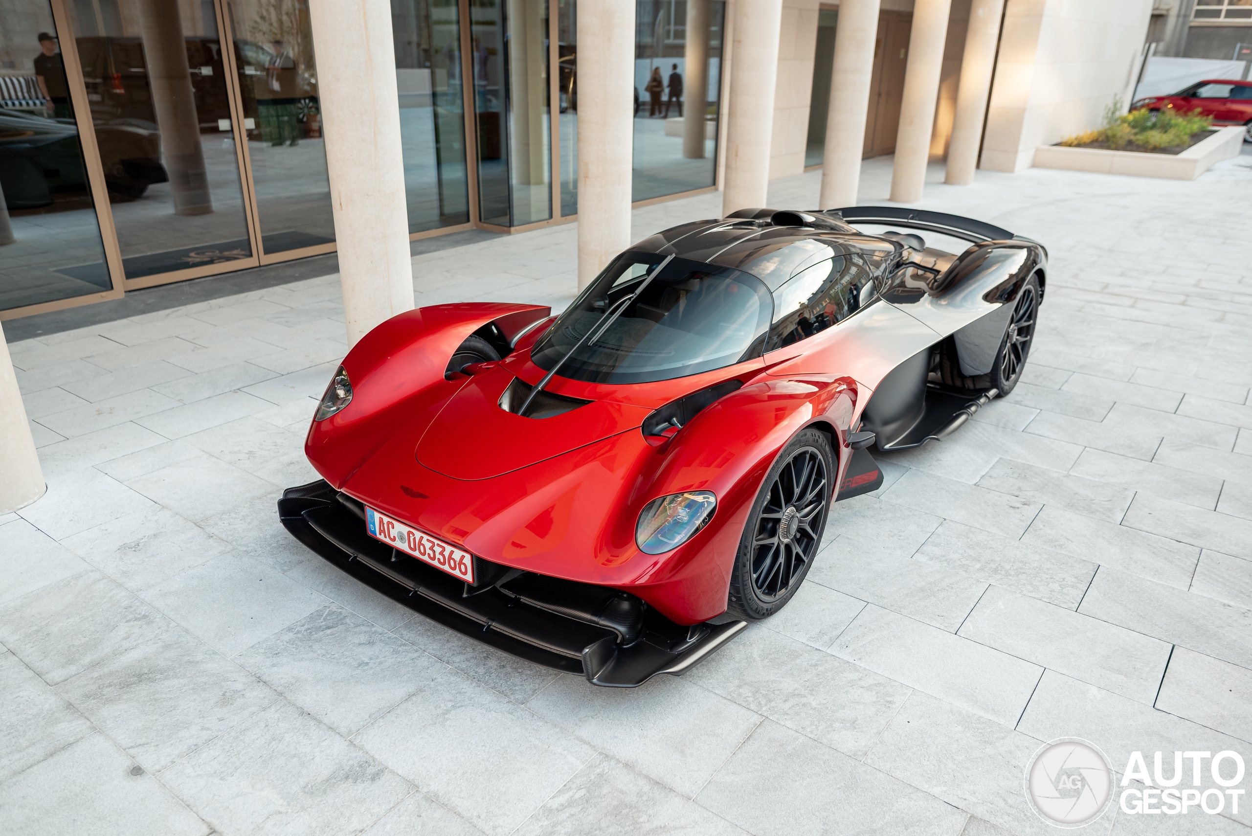 Aston Martin Valkyrie
