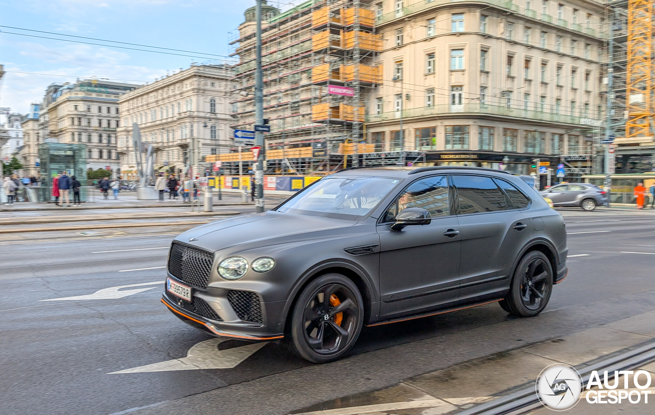 Bentley Bentayga V8 S 2024 Black Edition