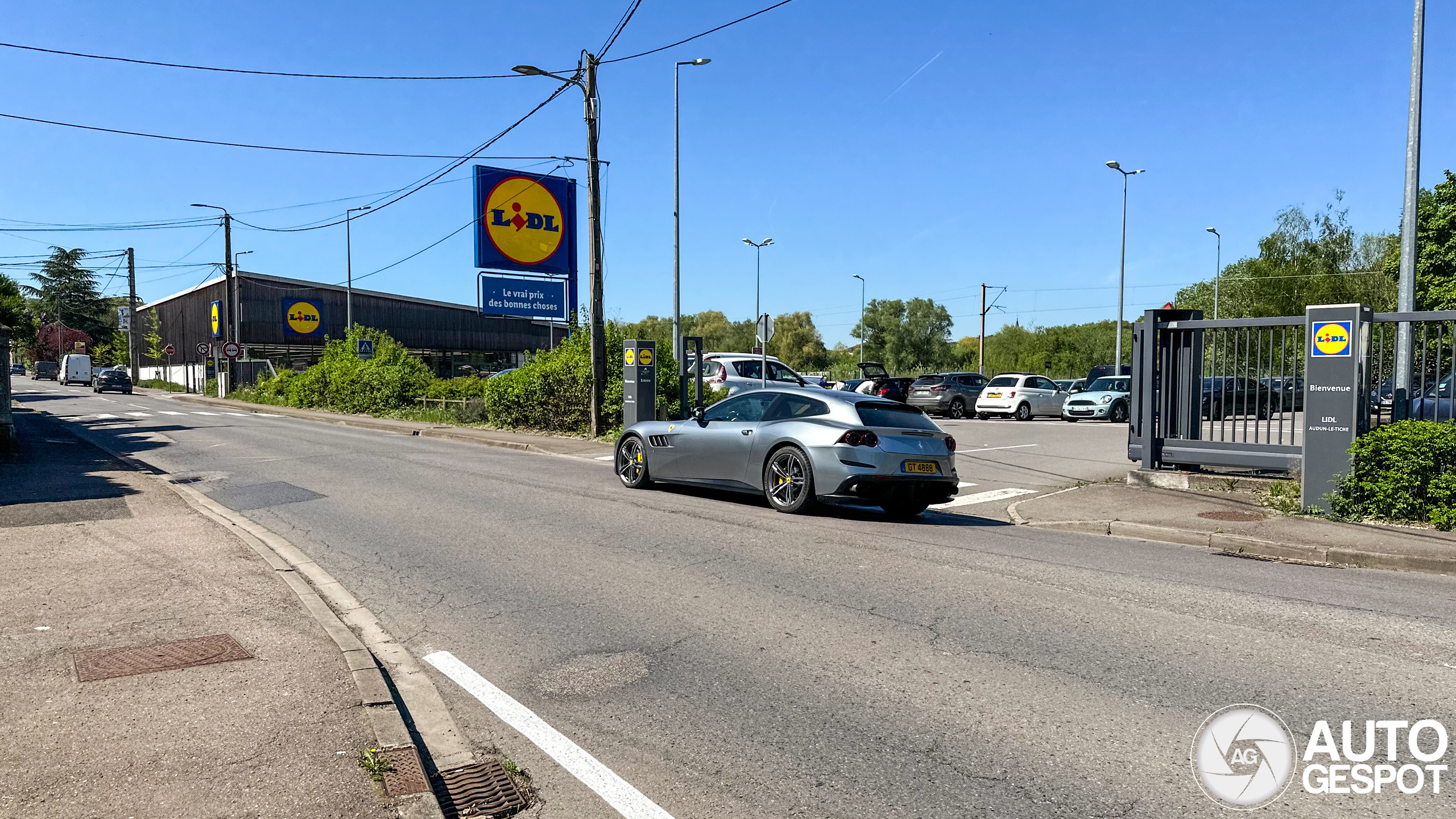 Ferrari GTC4Lusso
