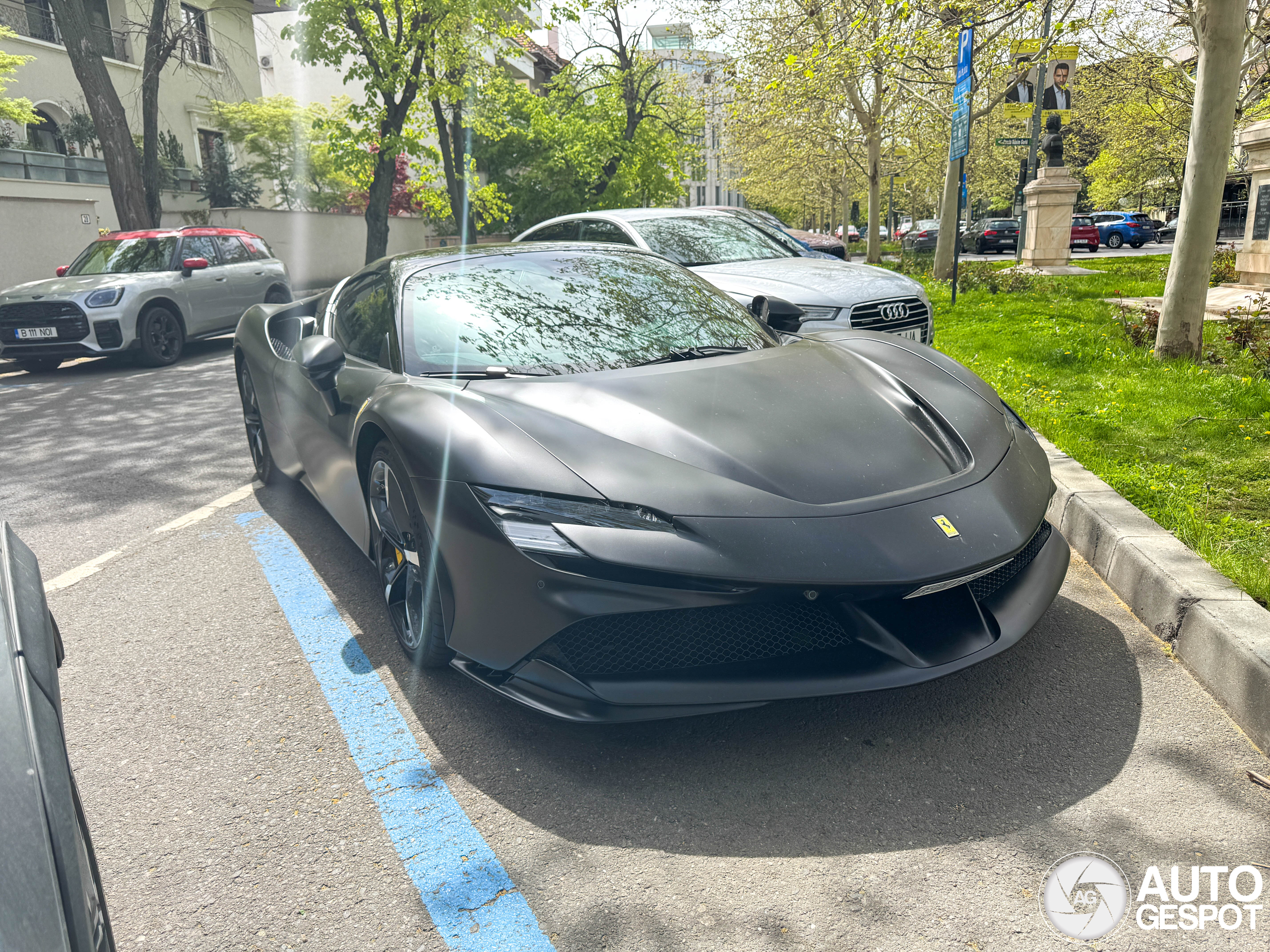Ferrari SF90 Spider