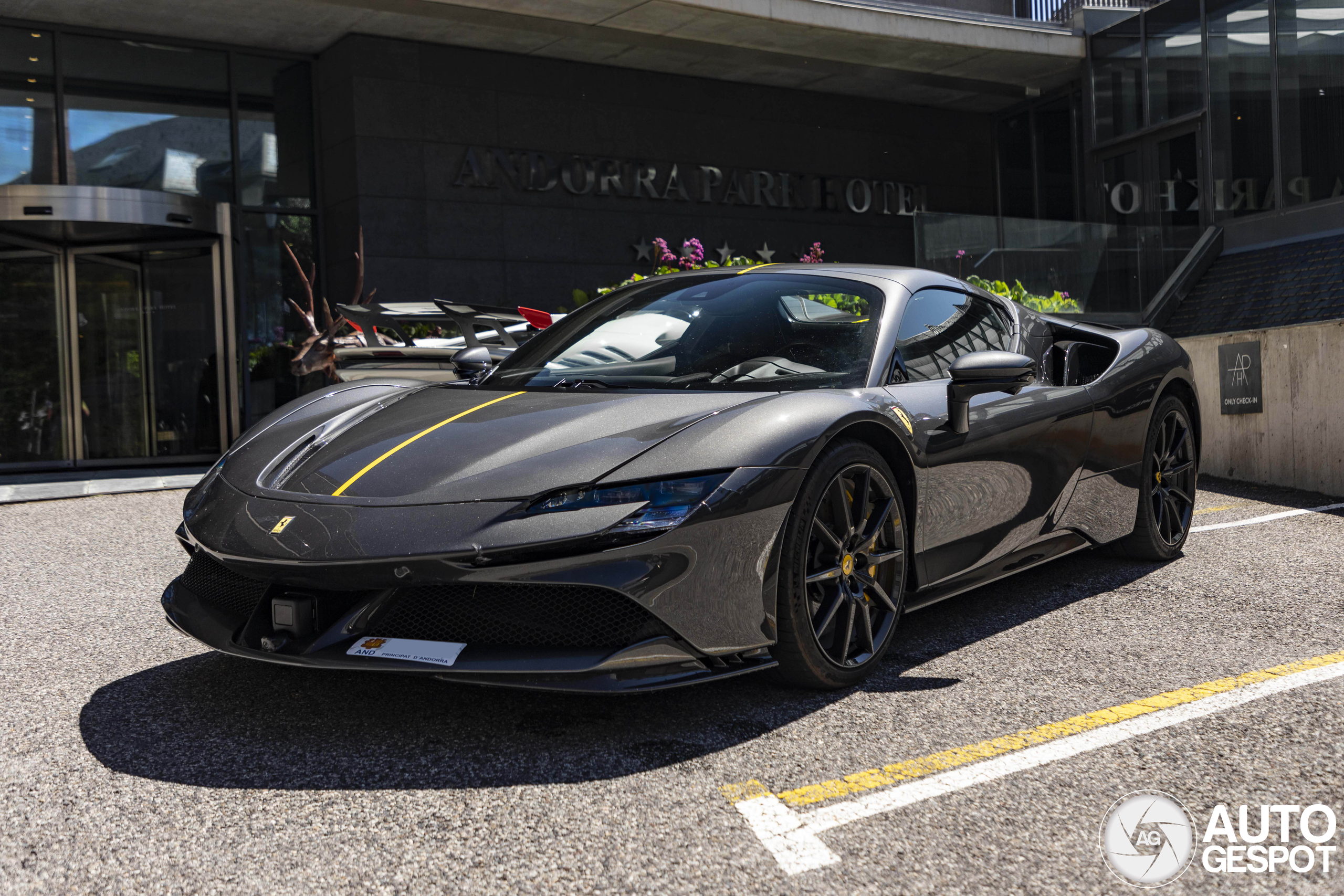 Ferrari SF90 Spider Assetto Fiorano