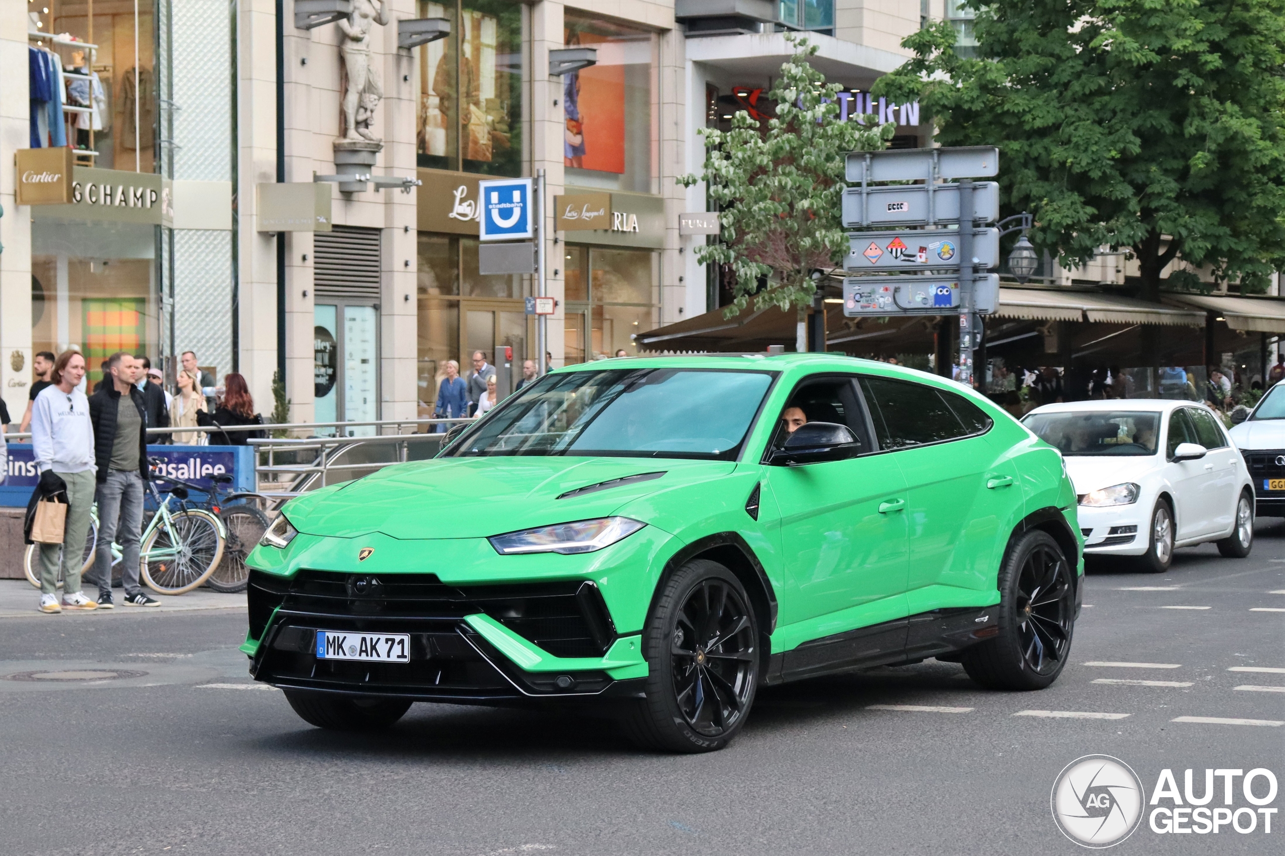 Lamborghini Urus マイスト 1/20 Lamborghini URUS MSY High-Quality Forged Carbon Fiber Body Kit