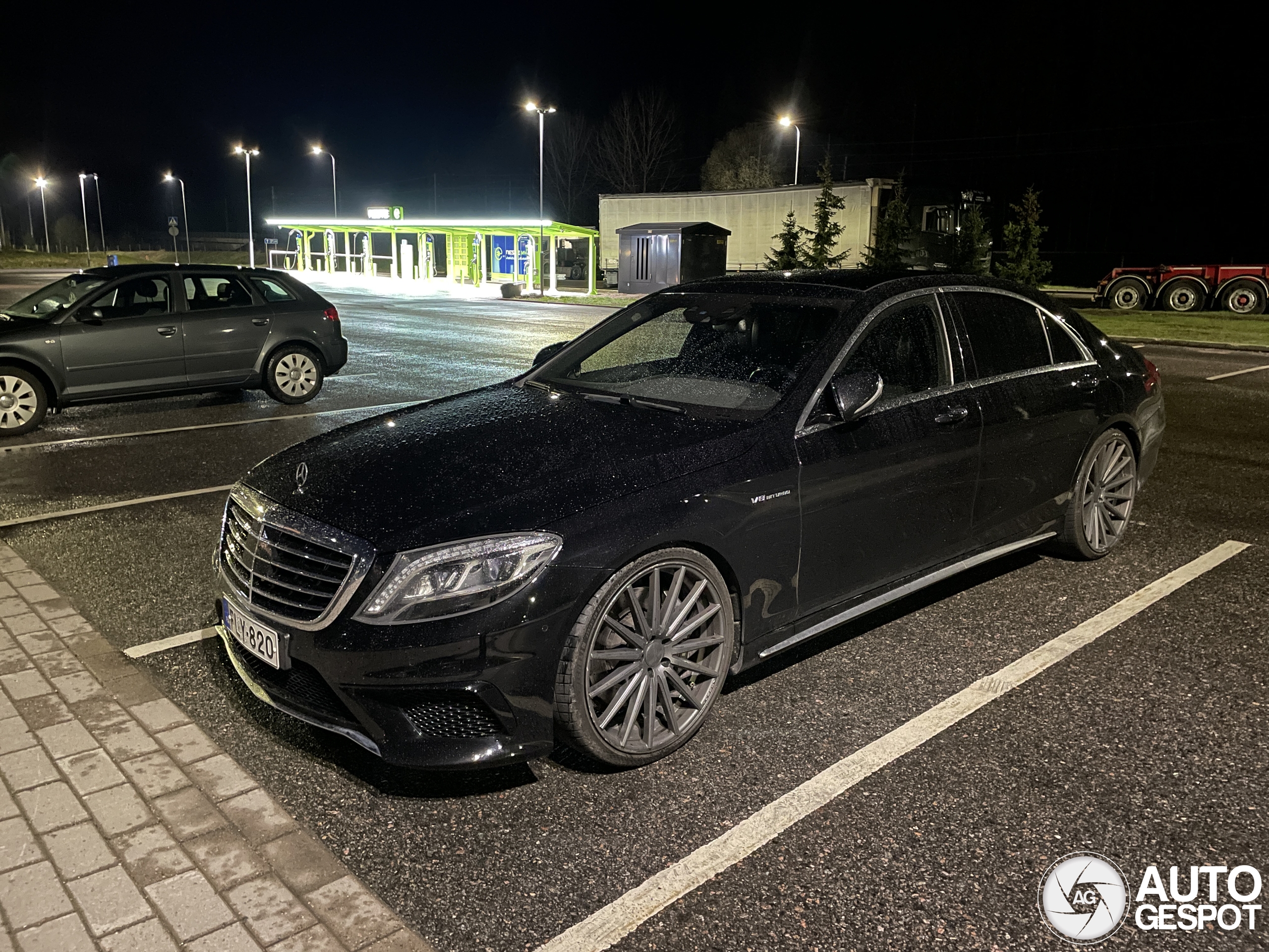 Mercedes-AMG S 63 V222