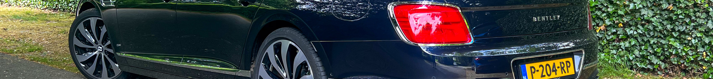 Bentley Flying Spur Hybrid