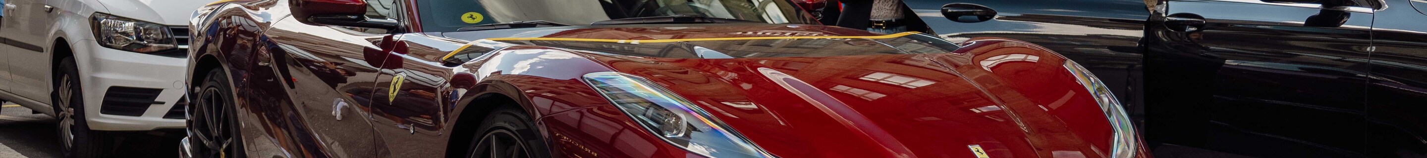 Ferrari 812 Competizione