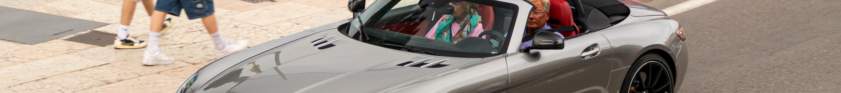 Mercedes-Benz SLS AMG GT Roadster