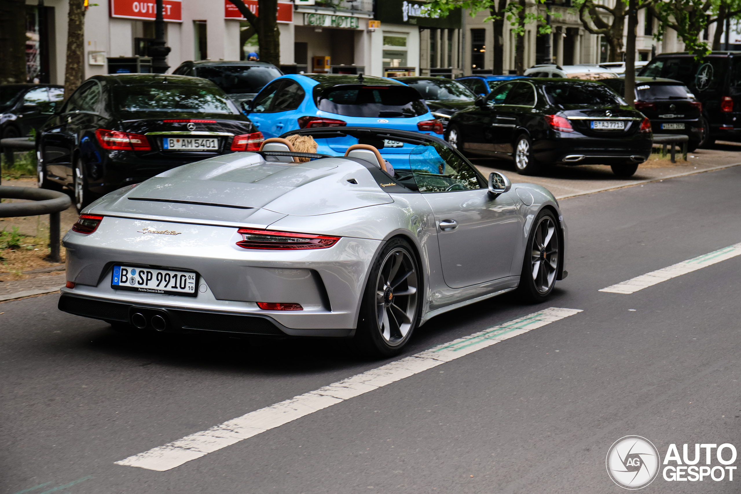 Porsche 991 Speedster Heritage Package