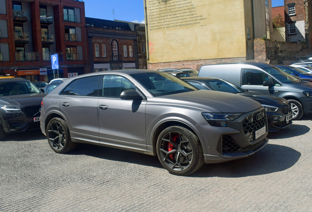 Audi RS Q8 2024
