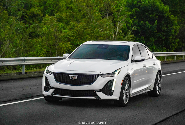 Cadillac CT5-V
