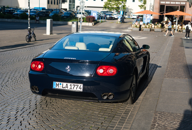 Ferrari 456 GT