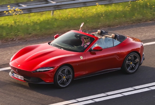 Ferrari Roma Spider