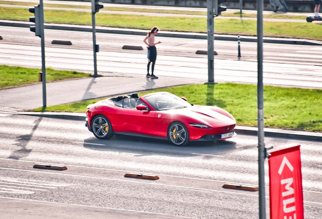 Ferrari Roma Spider