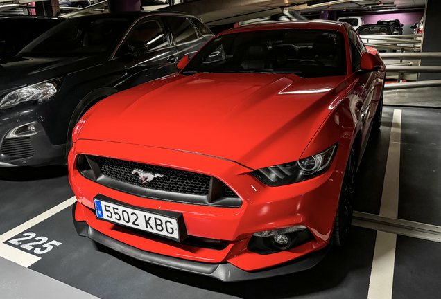 Ford Mustang GT 2015