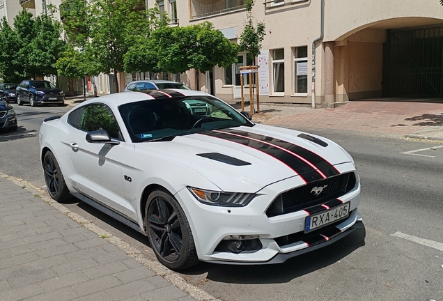 Ford Mustang GT 2015