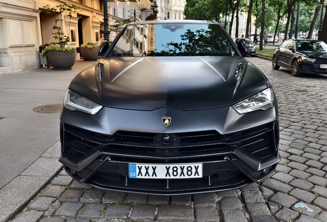Lamborghini Urus S