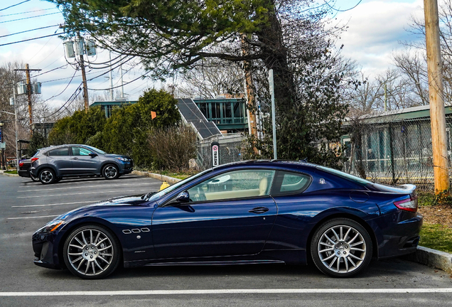 Maserati GranTurismo Sport