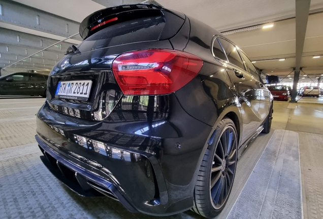 Mercedes-AMG A 45 W176 2015