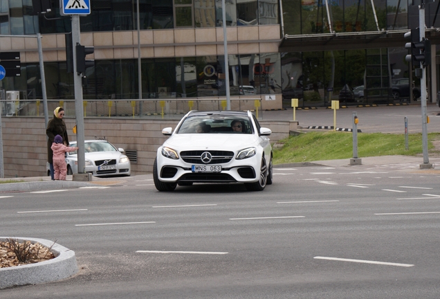 Mercedes-AMG E 63 S Estate S213