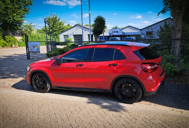 Mercedes-AMG GLA 45 X156 2017