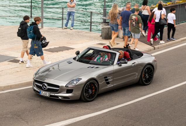 Mercedes-Benz SLS AMG GT Roadster