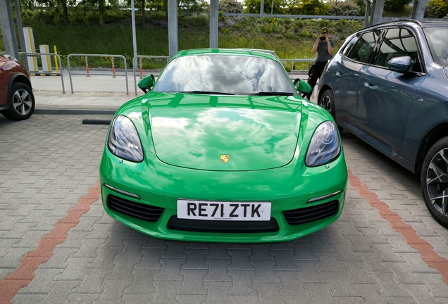 Porsche 718 Cayman S