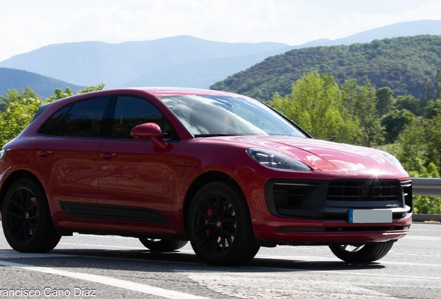 Porsche 95B Macan GTS MkIII
