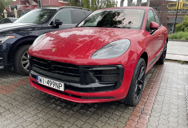 Porsche 95B Macan GTS MkIII