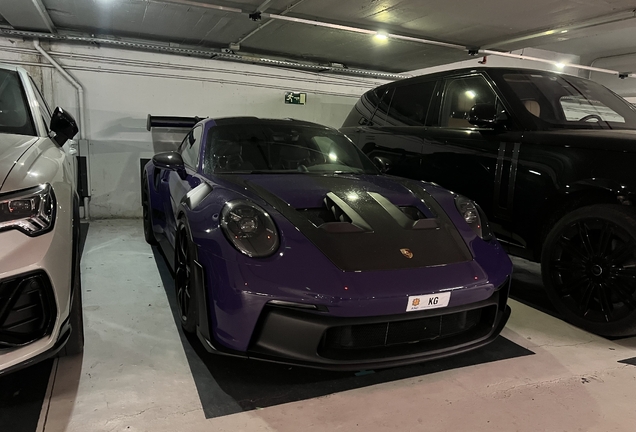 Porsche 992 GT3 RS Weissach Package